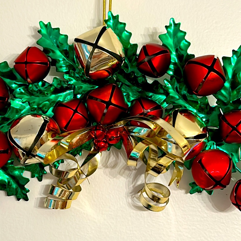 Christmas Jingle Bell Red Green Gold Holly Wreath Door Decor 14”w x 7”h - Picture 2 of 2